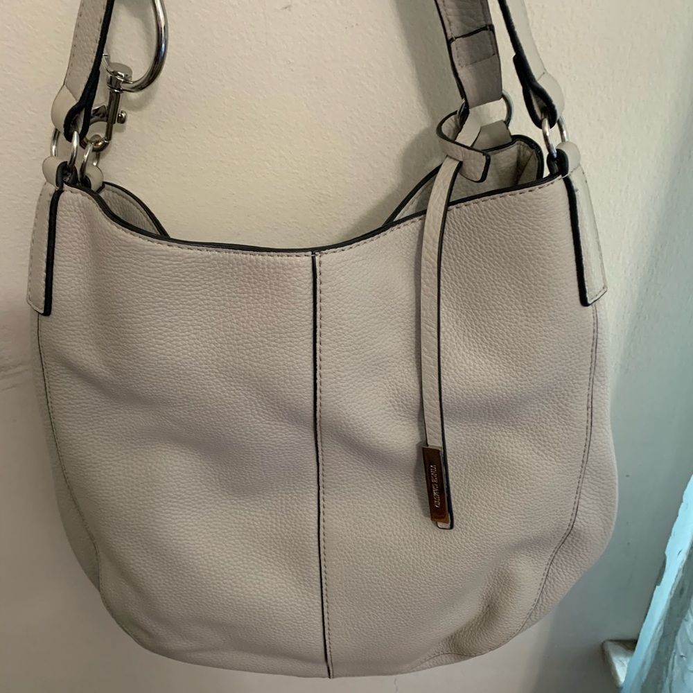 light grey leather handbag like new. vince camuto